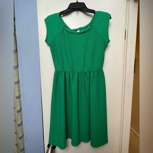 Xhilaration Green Cap Sleeve Short Dress with Scoop Neck Line - Size Medium